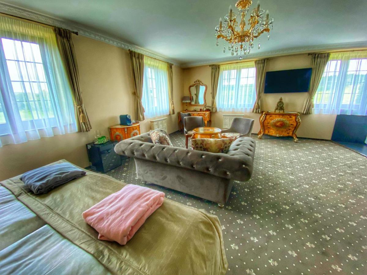 Chateau Sanov Sanov  Екстер'єр фото